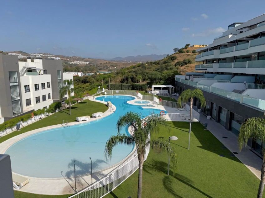 Livet vid stranden i Cala Serena La Cala de Mijas